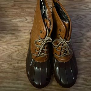 New waterproof Womens boots size 7 brown